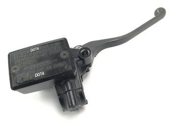 Honda CBX 750 RC17 [1984] - Handbrake pump brake lever brake pump front handlebar fittings on the right