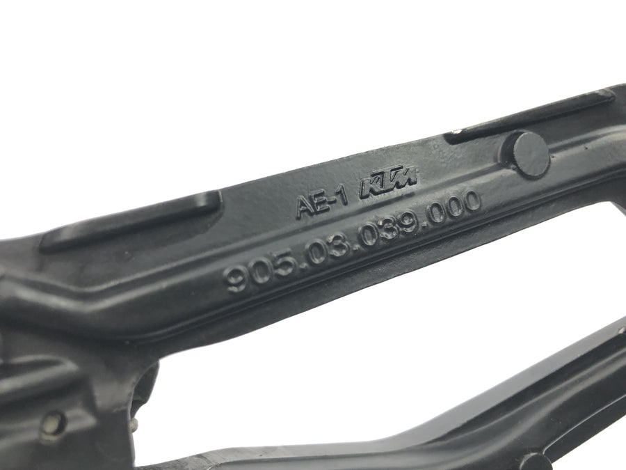 KTM RC 125 [2016] - Footrest driver footrest holder front right with brake pedal