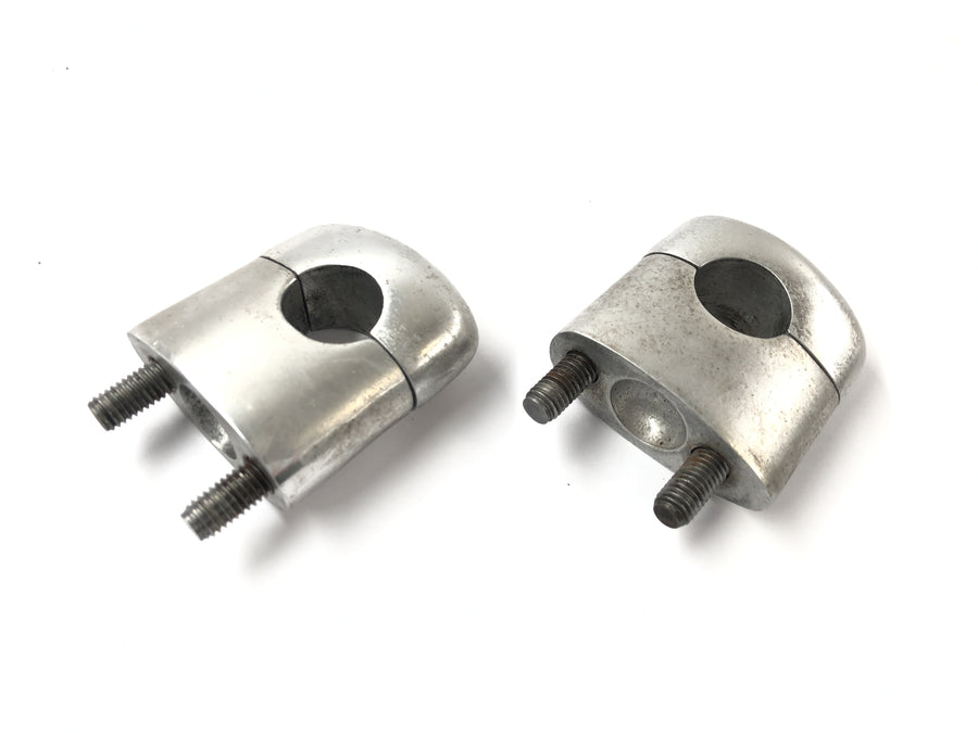 BMW R75/5 [1973] - Riser handlebar clamps recording containers set couple