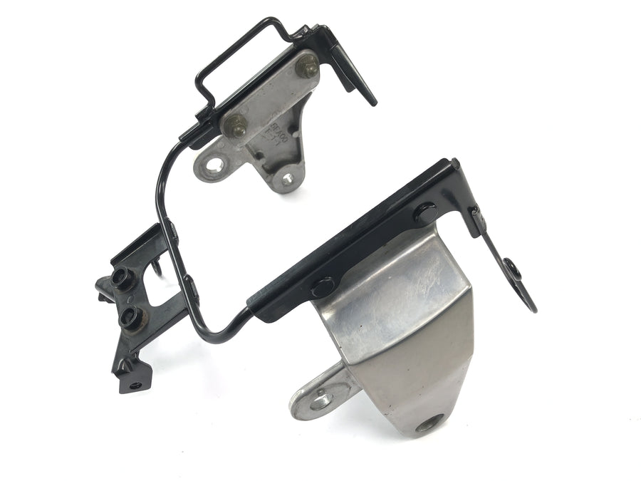 Yamaha XJR 1300 RP06 [2002] - Headlight bracket bracket lamp holder front