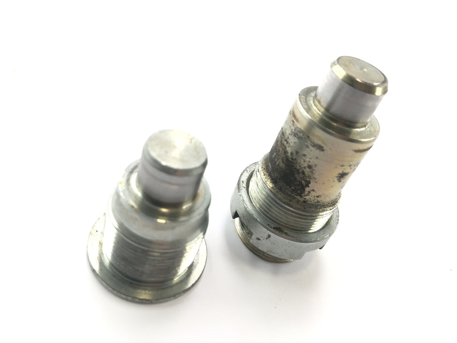 Honda VTX 1800 SC46 [2004] - Swingarm bolt pair