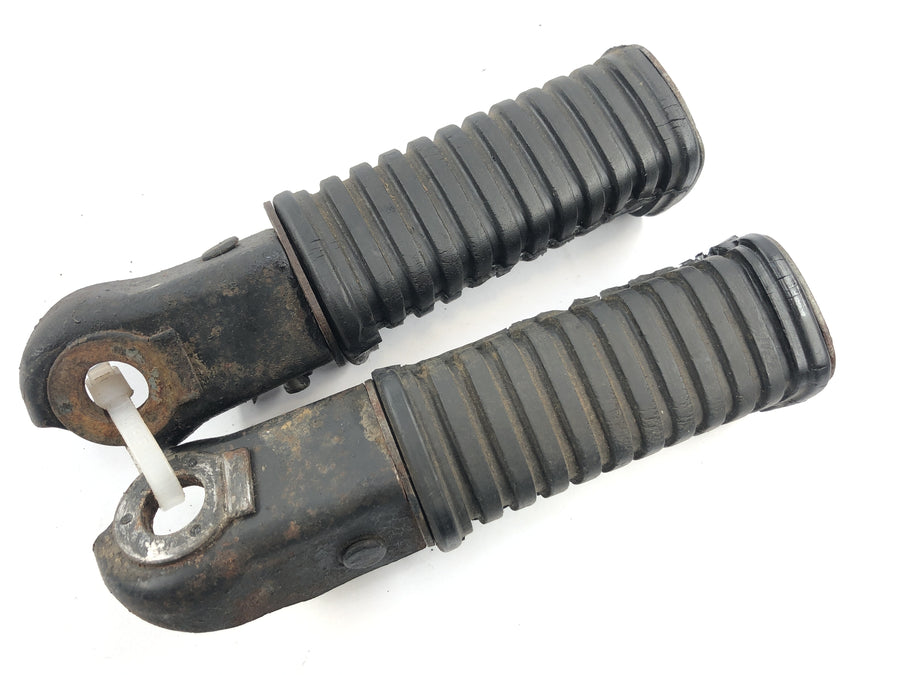 Yamaha XS 650 SE 3L1 [1979] - Pediatric footrests on the left and right