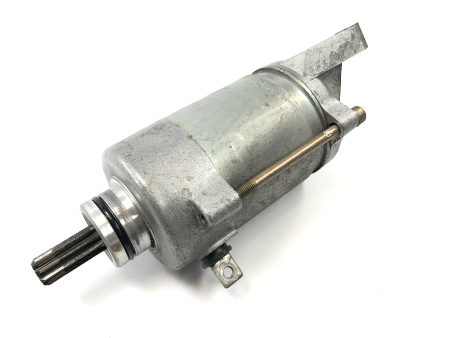 Yamaha YZF R1 RN09 [2003] - starter engine electric starter