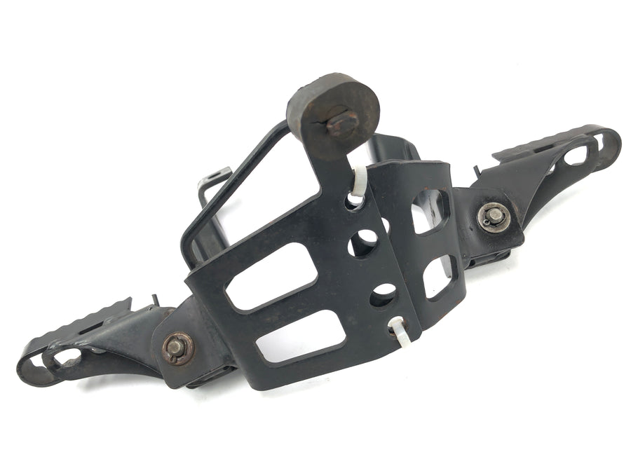 BMW F 650 GS R13 [2002] - footrest carrier driver's footrest with bracket