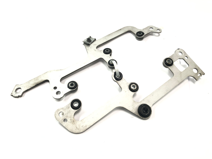 Aprilia RSV 1000 RP Mille [2001] - Halter Halterung Aufnahme Blendenhalter Verkleidungshalterung