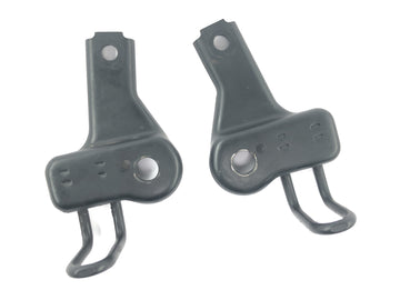 Triumph Daytona 900 T300D [1996] - Rear indicator mount, luggage hook
