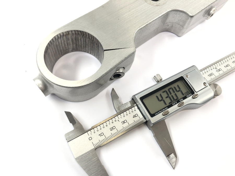 Kawasaki VN 1600 Classic VNT60A [2007] - Upper fork clamp
