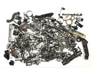 Suzuki GSX R 1100 GU74C [1987] - remaining parts and screws mixed lot of small parts-3