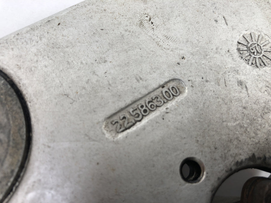Yamaha TT 600 R DJ01 [1998] - brake caliper behind