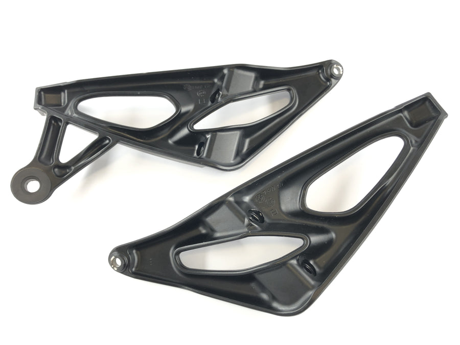 BMW K 1300 S K12S [2010] - Fußrastenhalterungen Sozius Halterungen hinten links rechts Set