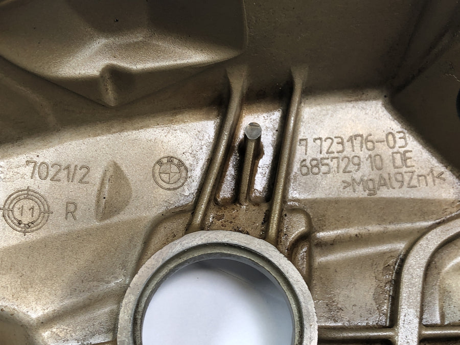 BMW R 1200 GS Adventure R12 [2012] - Ventildeckel rechts