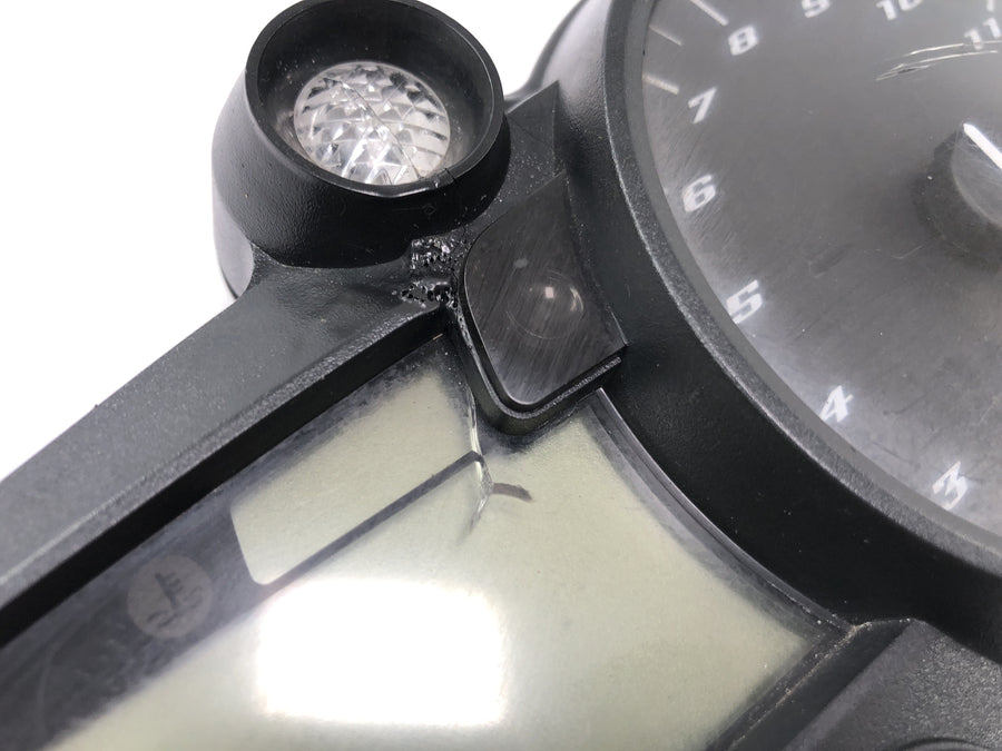 Yamaha YZF R1 RN09 [2003] - Tachometer Tachometer Cockpit Instrument display