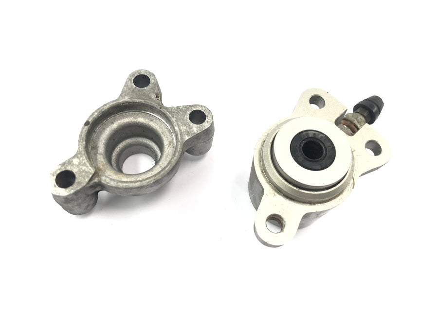 Aprilia RSV 1000 R [2004] - Clutch slave cylinder hydraulic slave cylinder