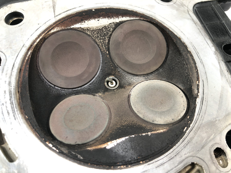 Moto Guzzi Stelvio 1200 8V [2016] - Zylinderkopf Ventilkopf links