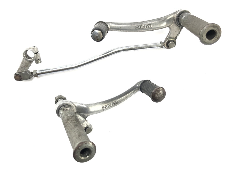 Ducati SL 600 Pantah [1982] - Rider footrests with gearshift and brake lever