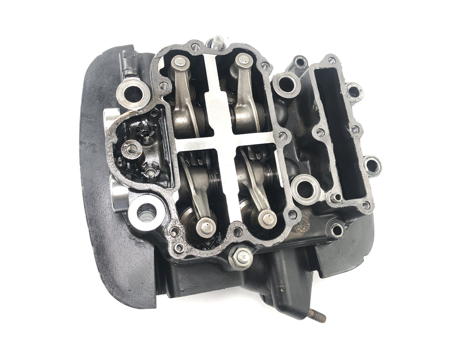 Kawasaki VN 1500 Classic VNT50D [2001] - cylinder head at the back