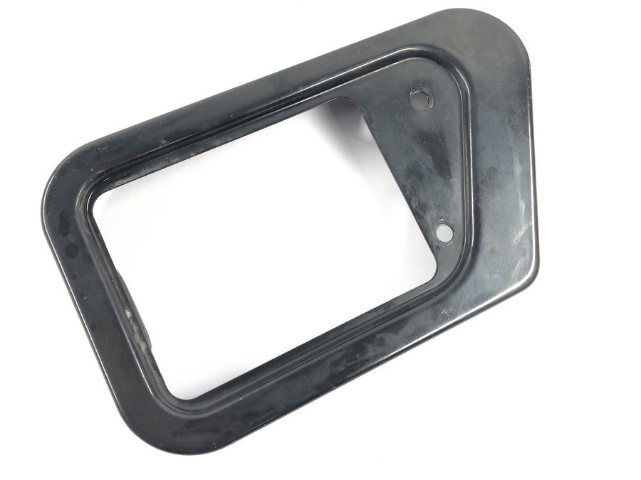 Kawasaki VN 1600 Mean Streak VNT60B [2005] - Frame Fairing Regulator Cover