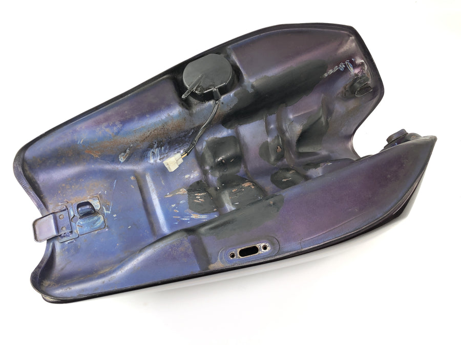 Kawasaki Z 1100 KZZ10A [1984] - Tank petrol tank inside rusty
