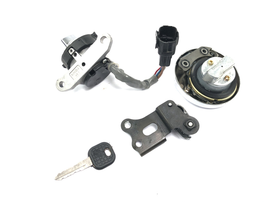 Kawasaki VN 1600 Classic VNT60A [2007] - Lock set ignition lock tank cap helmet lock