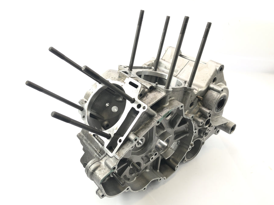 Aprilia RST 1000 Futura [2002] - Motorgehäuse Leergehäuse Motorblock Motorengehäuse Gehäuseblock