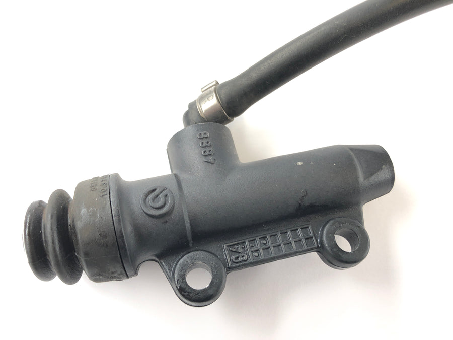 BMW R 1100 GS [1990] - rear brake pump