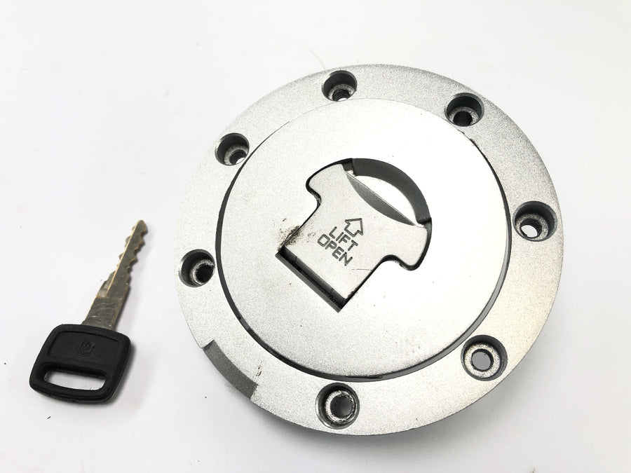 Honda NSR 125 JC22 [1998] - fork bridge at the top with ignition lock Tank cover lock set with key