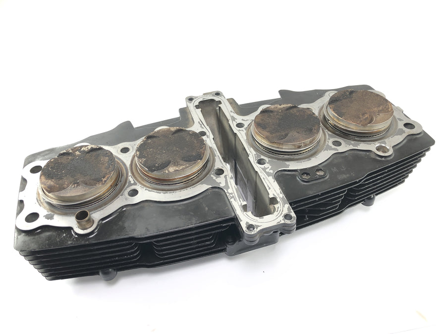 Honda CBX 750 RC17 [1984] - cylinder with piston cylinder block 747cccm