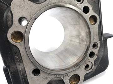 Ducati 900 SS [1991] - Cylinder with vertical piston - 0