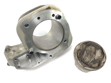 BMW R 1100 S R2S [2000] - cylinder with piston on the left - 0