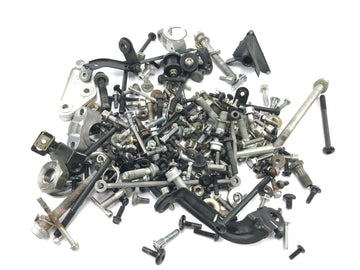 TRIUMPH DAYTONA 955I T595 [1998] - remaining parts and screws mixed lot - 0