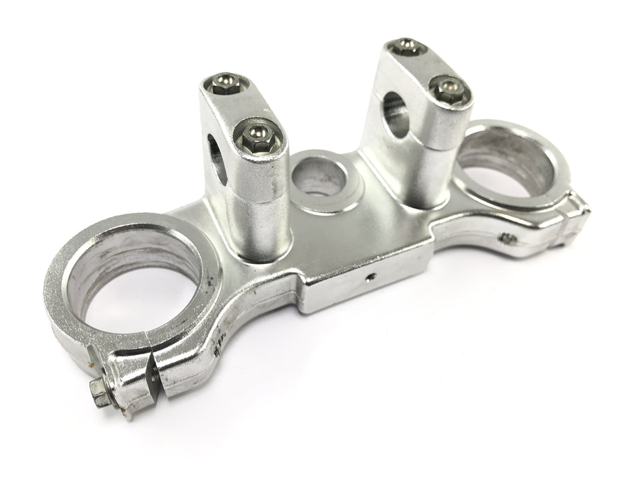 SWM RS 125 R B2 [2020] - Gabelbrücke Lenkkopfklemmung obere Gabelklemme Frontend