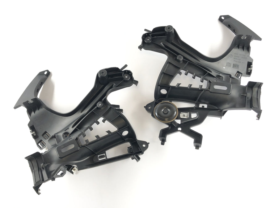 BMW K 1300 S K12S [2010] - Verkleidungshalter links rechts Scheinwerferaufnahme Geweih