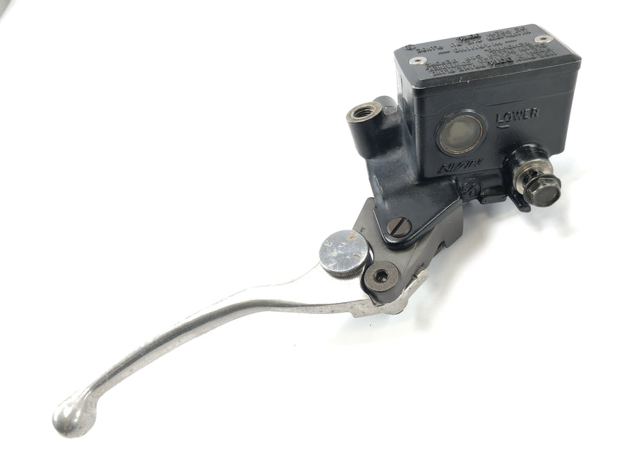 Kawasaki ZR7 ZR750F [1999] - Brake cylinder hand pump at the front lever brake pump