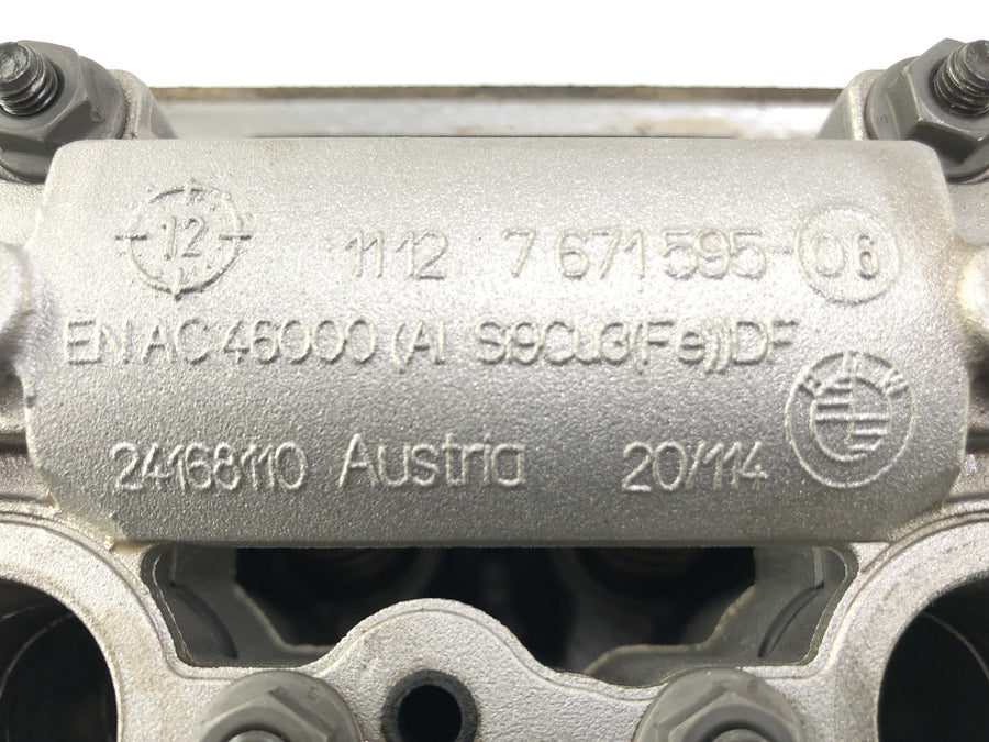 BMW K 1300 R K12S [2014] - Cylinder head