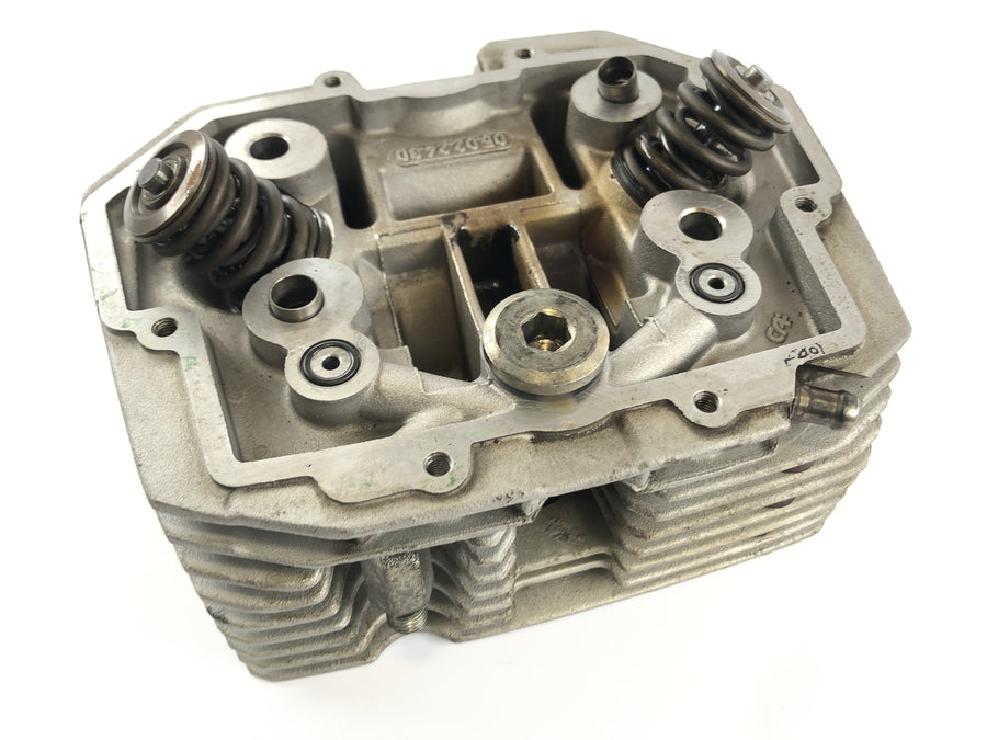 Moto Guzzi Norge 1200 [2006] - Cylinder head on the left