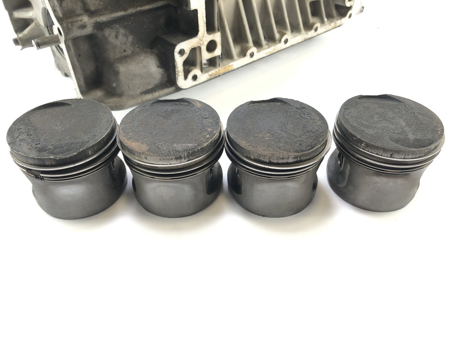 BMW K 100 RT [1988] - Engine housing cylinder with piston