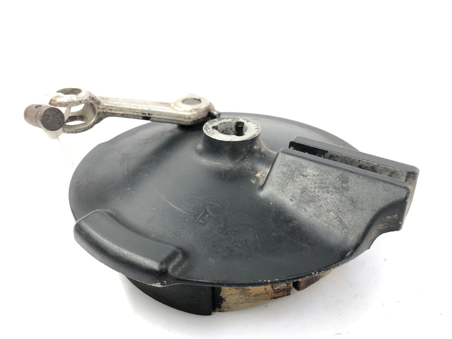 Yamaha XT 550 5Y3 [1982] - brake drum behind