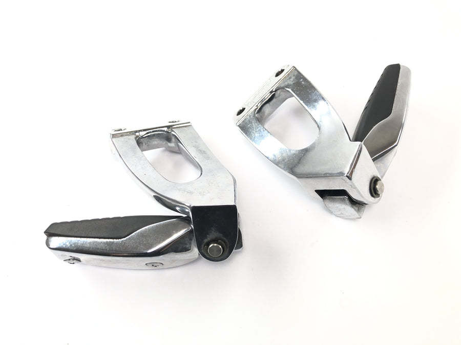 BMW R 850 C 259C [1999] - Foldable footrests for passenger left and right