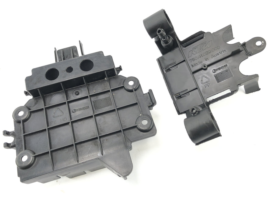 KTM 690 SM Prestige [2007] - Batteriehalterung Befestigung Träger Halter Box