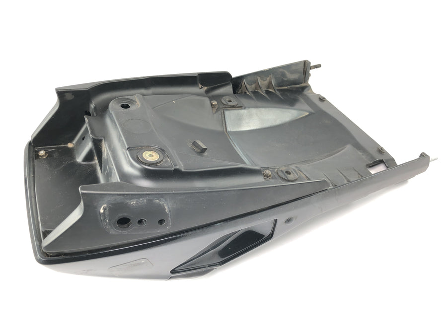 BMW K 1100 LT [1993] - Rear panel, rear panel color code 679