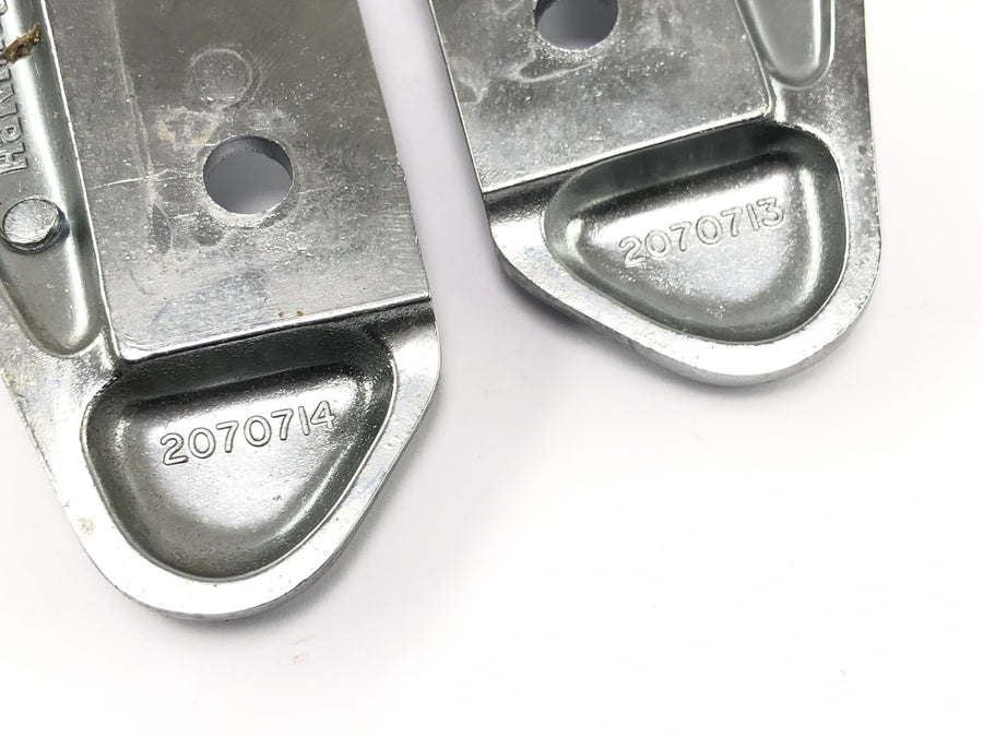 Triumph Thunderbird 900 T309RT [1995] - Rear mudguard bracket, rear indicator mount