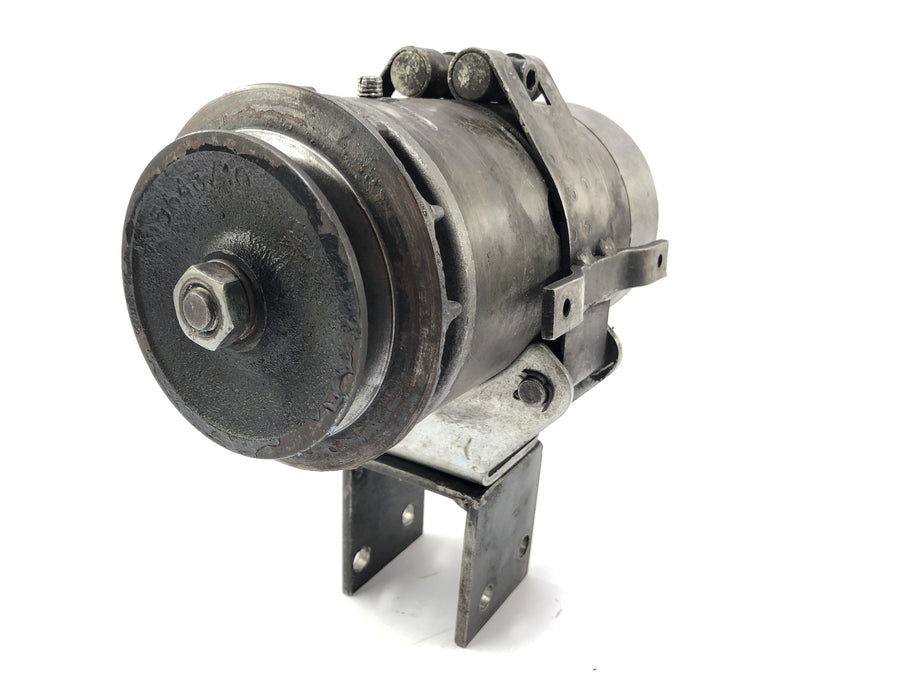 Moto Guzzi V7 Special [1971] - Alternator
