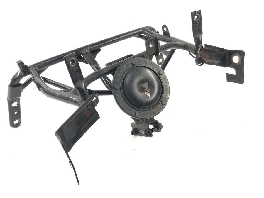 Suzuki GSX R 1100 GV73B [1990] - antlers with horn