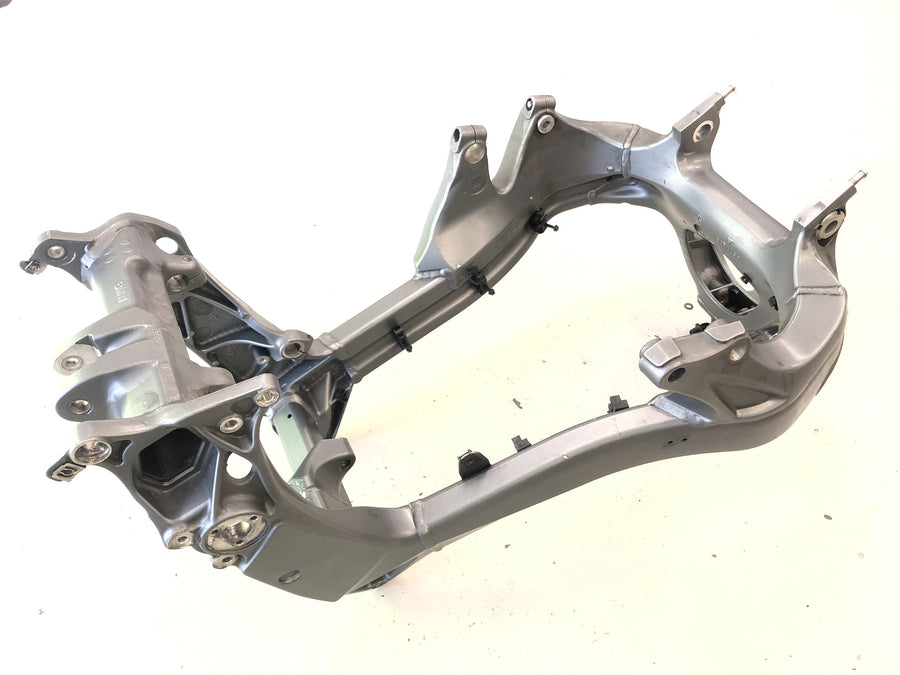 BMW K 1300 S K12S [2010] - frame with papers