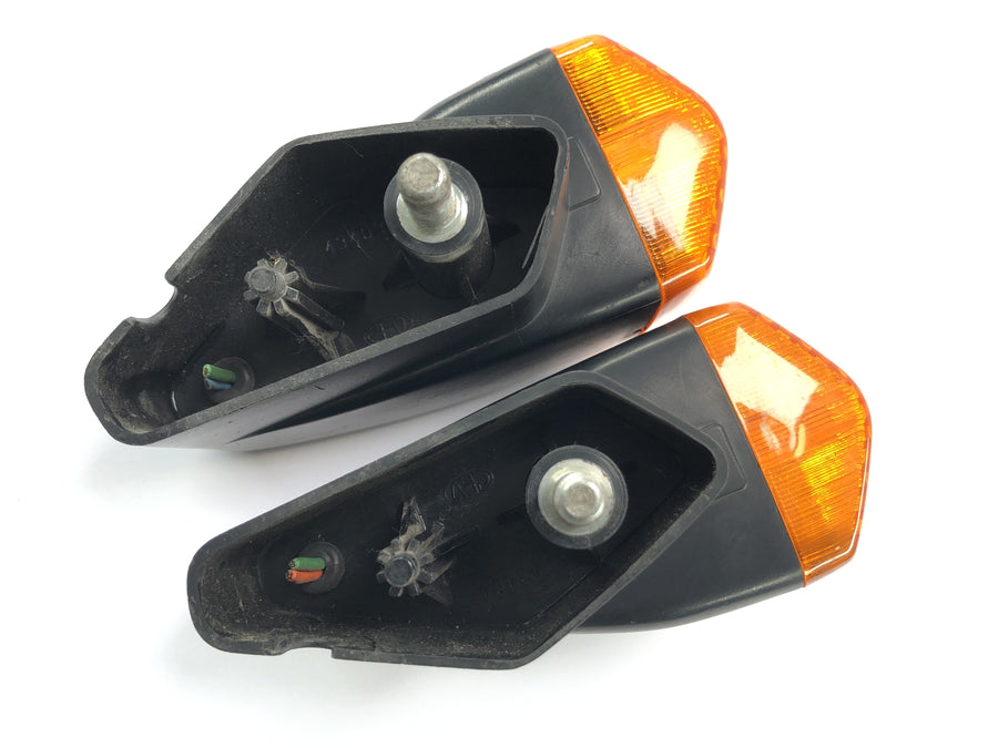 Honda NSR 125 JC22 [1998] - turnkey turn signal light flashing lights set at the back