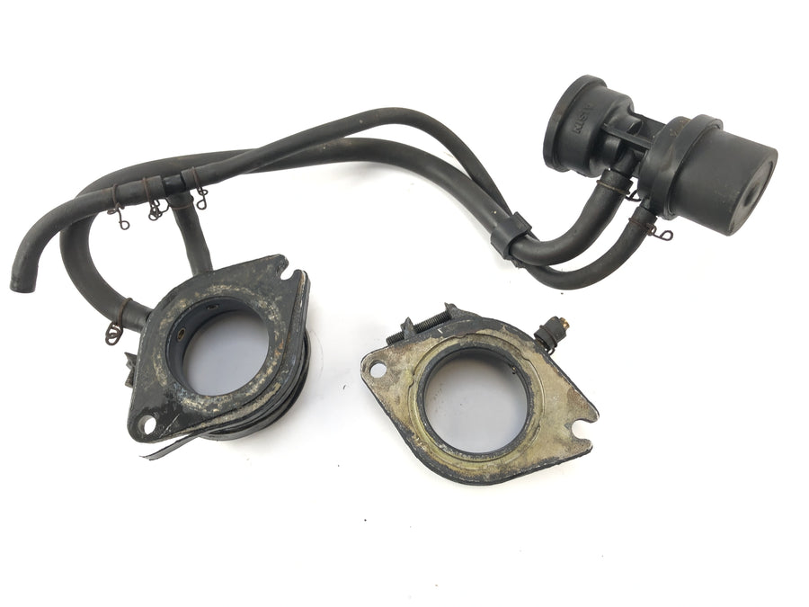 Yamaha XV 750 5G5 [1982] - intake in the intake suction gum set