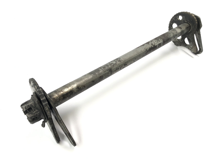 Yamaha XT 600 Z Ténéré 1vj [1986] - rear wheel axle of the lip axle axis with the back with chain tensioner