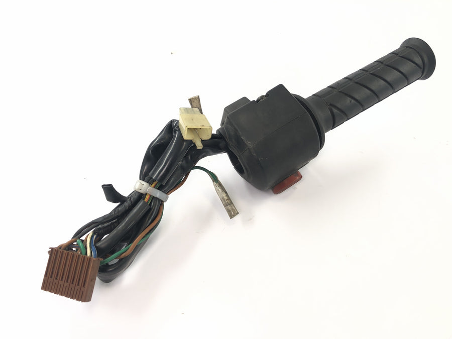Honda CBX 650 E RC13 [1983] - handlebar fitting handlebar switch on the right Gas grip Turn handle starter intervention control