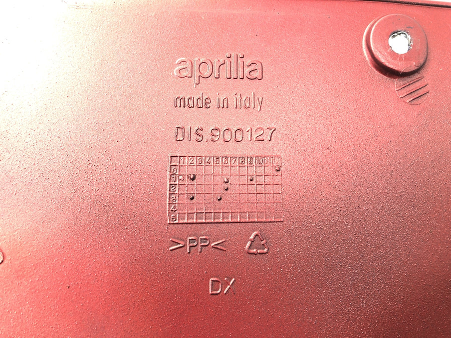 Aprilia RST 1000 Futura [2002] - Side cladding cladding on the right side part cover