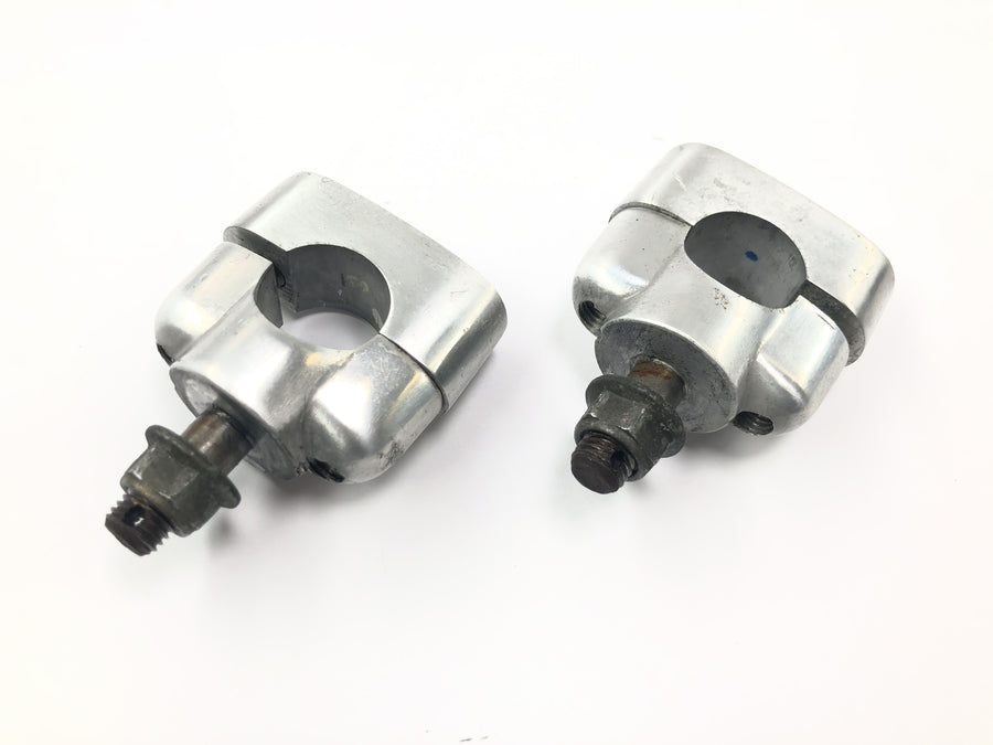 Yamaha XJR 1300 RP02 [1999] - Handlebar brackets handlebar holder clamps pair for 22 mm handlebars
